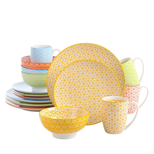 16 Piece Porcelain Dinnerware Set